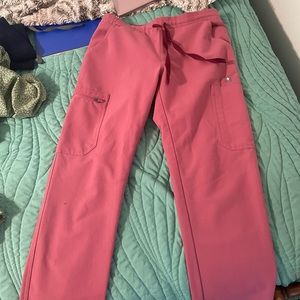 Figs xs pants and top set